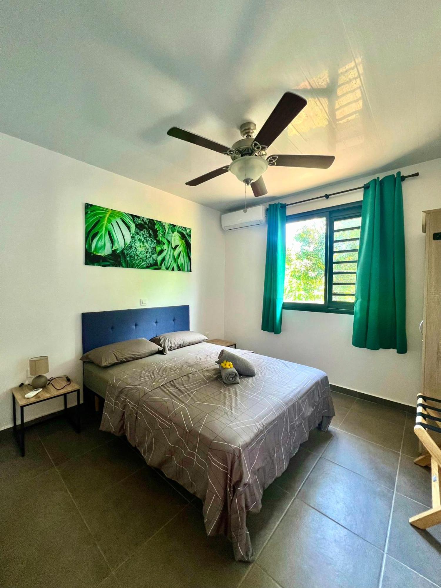 Teahupo'O Lodge, Fare Raepu'U, 2 Chambres Climatisees, Canoes Gratuits, Tarifs Degressifs Teahupoo Kültér fotó